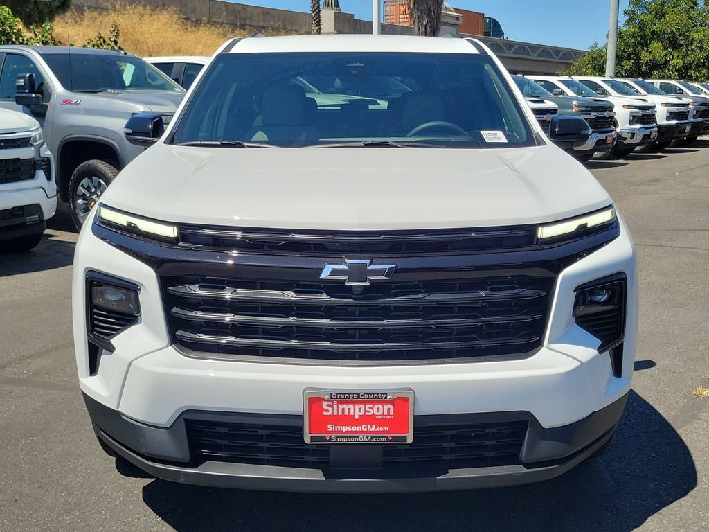 New 2026 Chevrolet Traverse LT w/ Midnight/Sport Edition FWD image 24