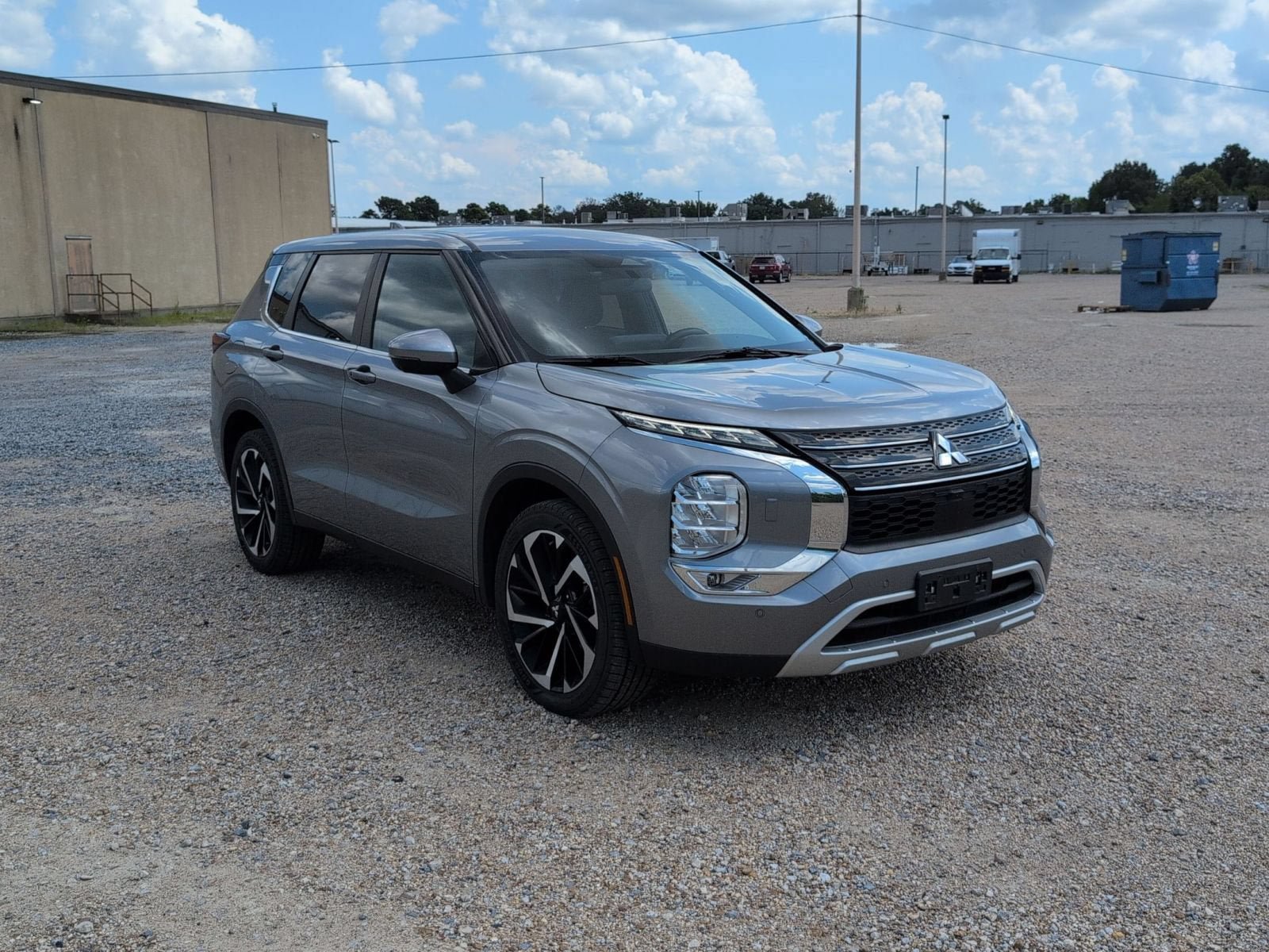 Used 2024 Mitsubishi Outlander SE AWD/4WD image 8