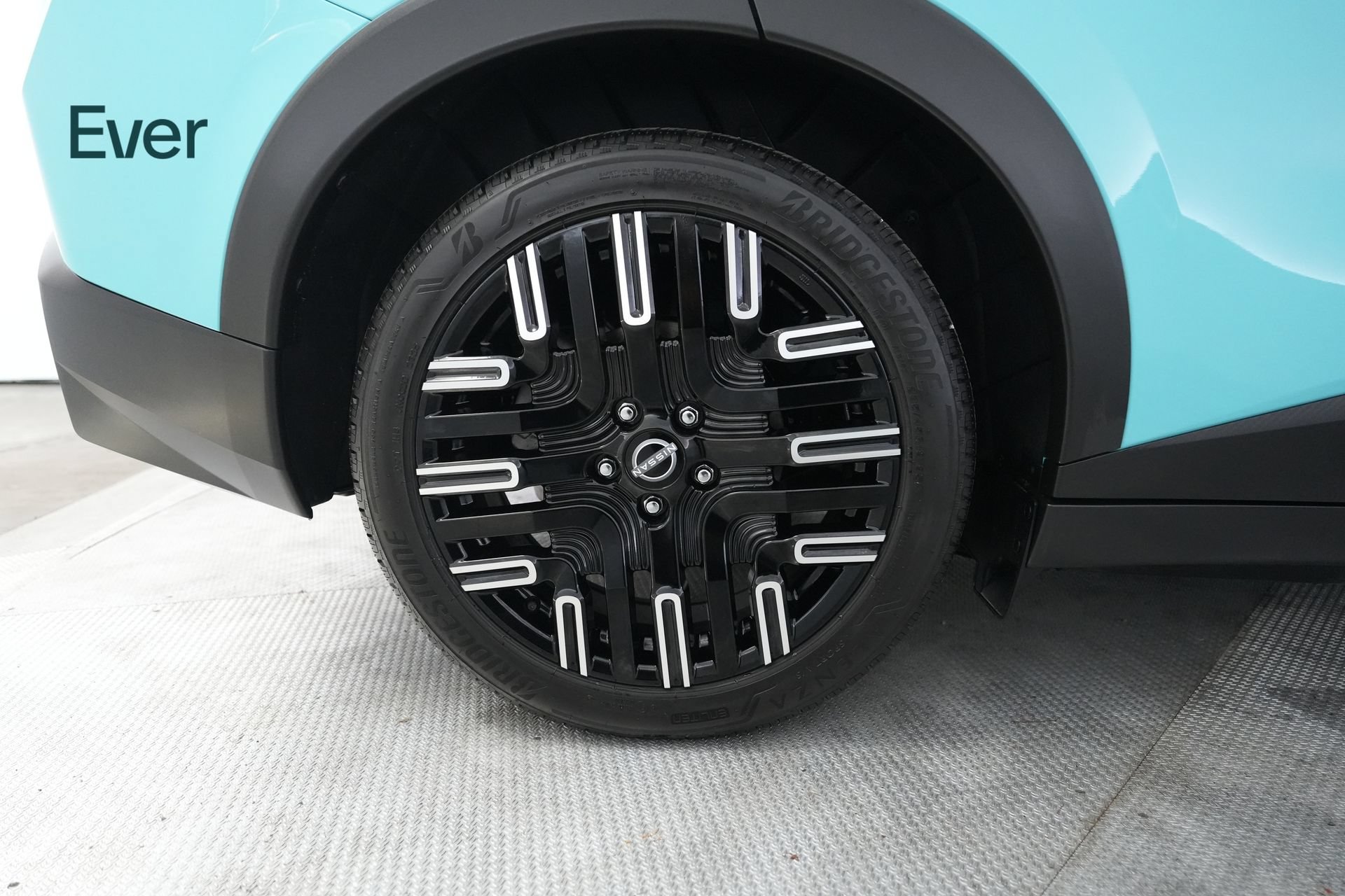 Used 2026 Nissan Leaf Platinum+ w/ Floor Mat Package (Platinum+) FWD image 22