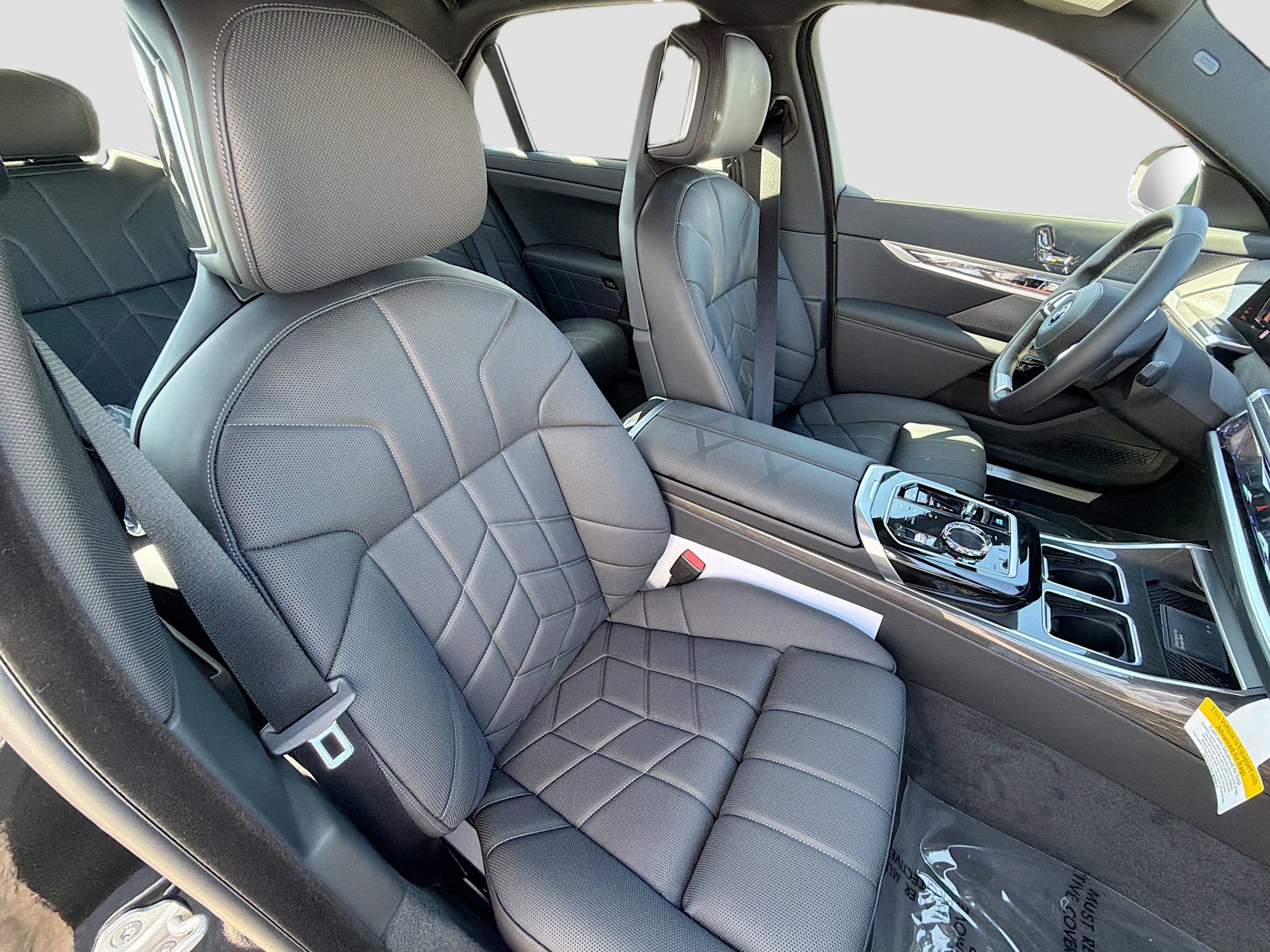 New 2026 BMW i7 eDrive50 w/ Premium Package RWD image 14