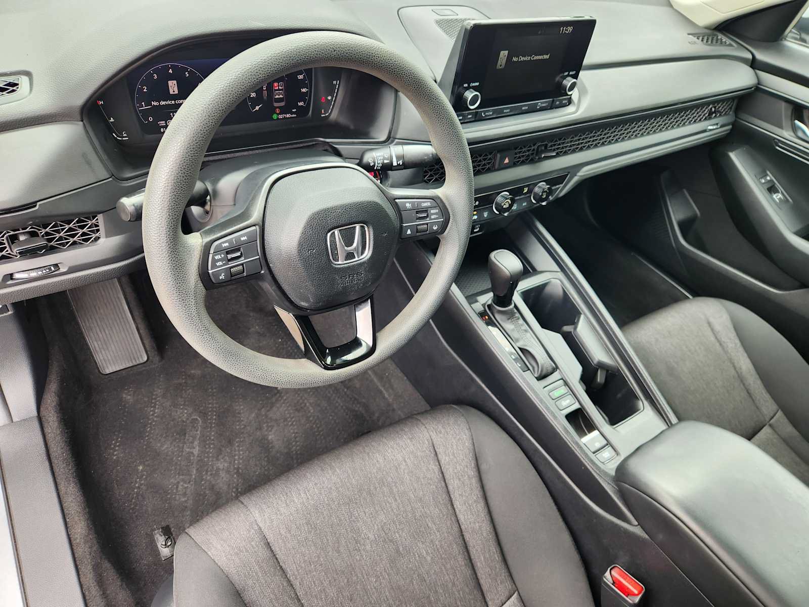 Used 2024 Honda Accord LX image 2