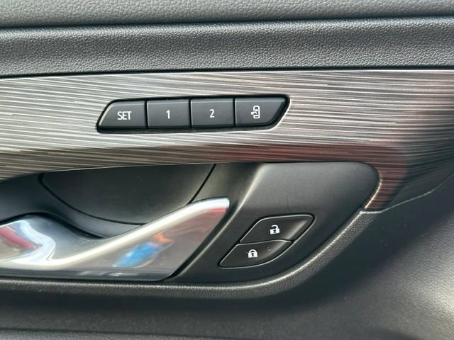Used 2019 GMC Terrain SLT w/ Preferred Package AWD/4WD image 19