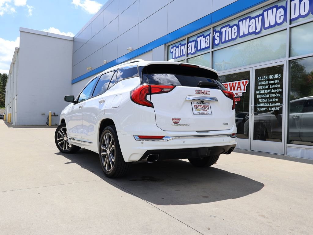 Used 2018 GMC Terrain Denali w/ Advanced Safety Package AWD/4WD image 39