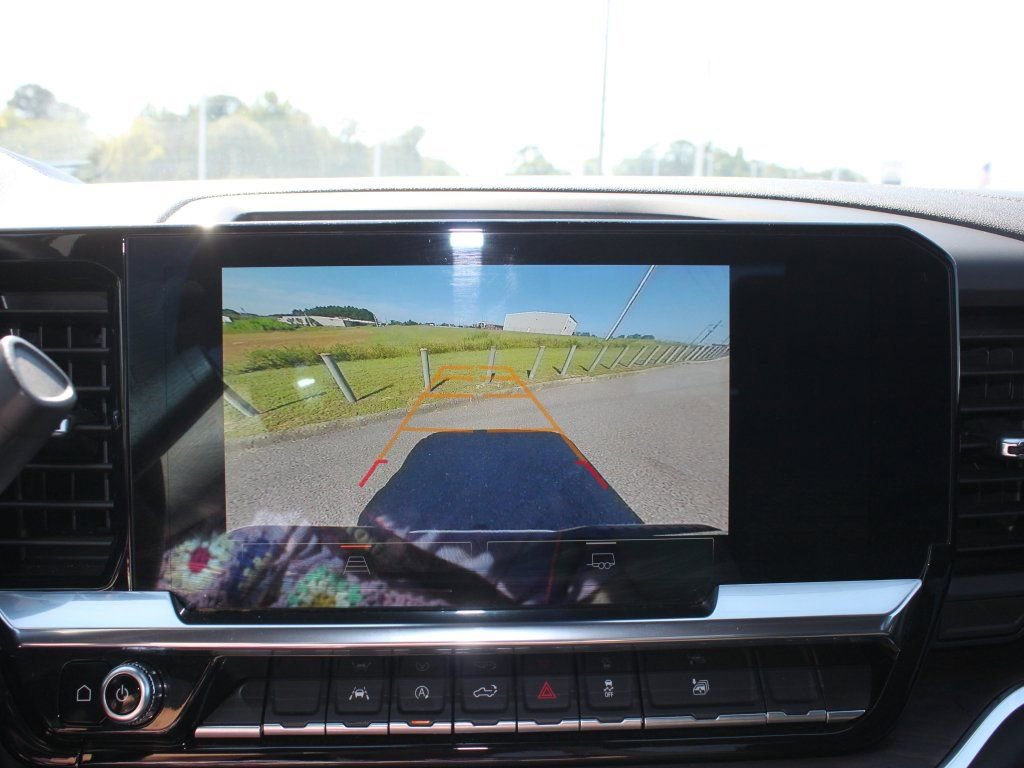 Used 2025 GMC Sierra 1500 SLT image 14