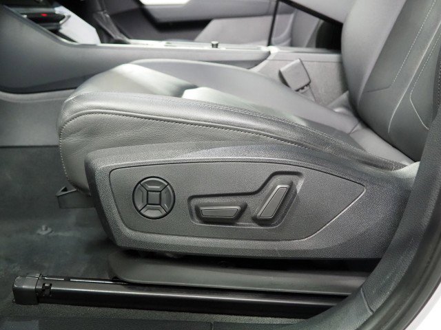 Used 2019 Audi Q3 2.0T Premium image 54