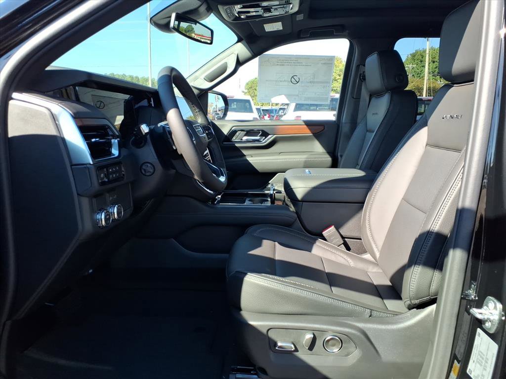 New 2026 GMC Yukon XL Denali w/ Sun & Power Step Package image 18