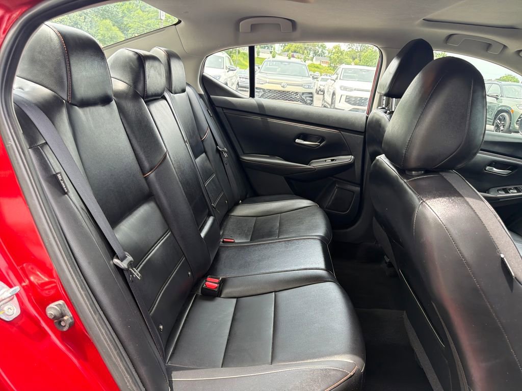 Used 2023 Nissan Sentra SR w/ SR Premium Package FWD image 52