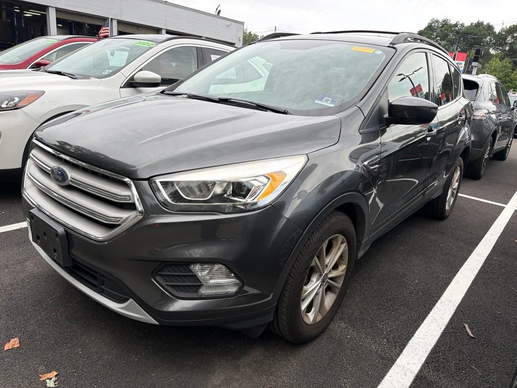 Used 2019 Ford Escape SEL AWD/4WD image 2