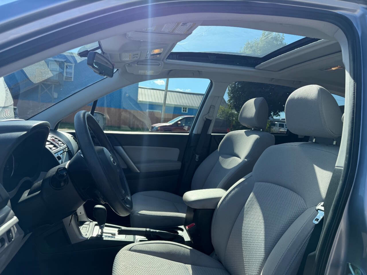 Used 2016 Subaru Forester 2.5i Premium image 10