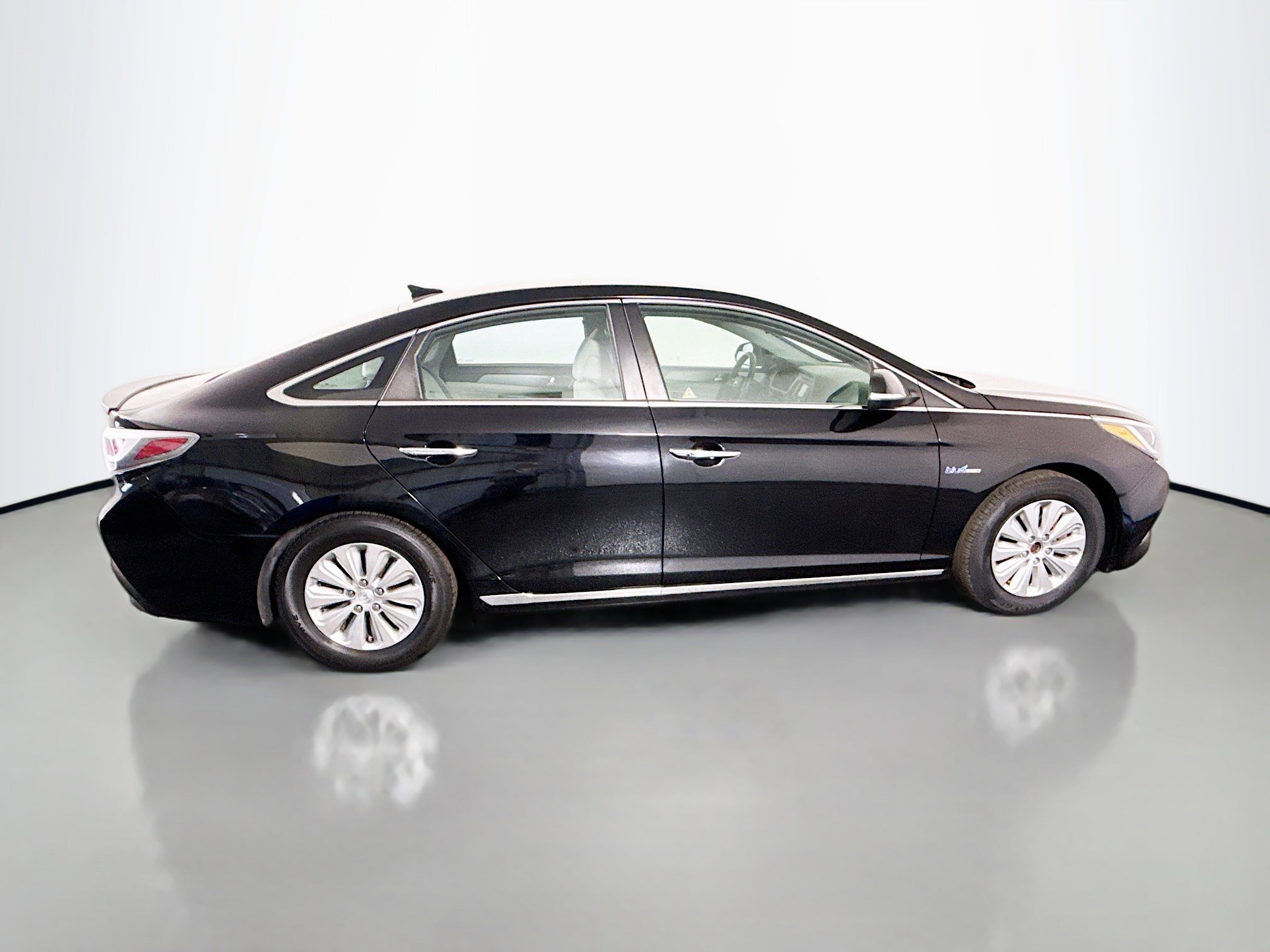 Used 2016 Hyundai Sonata SE FWD image 11