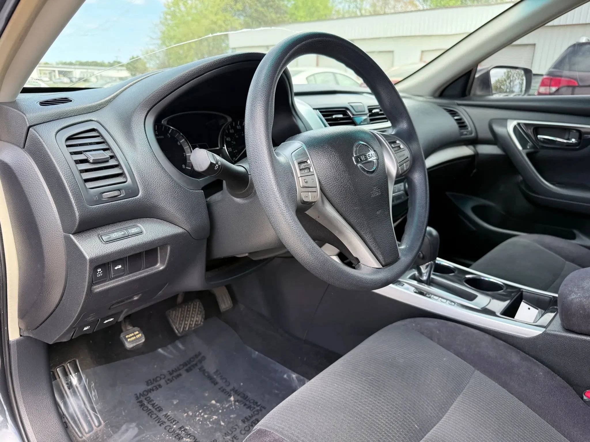 Used 2013 Nissan Altima 2.5 S FWD image 17