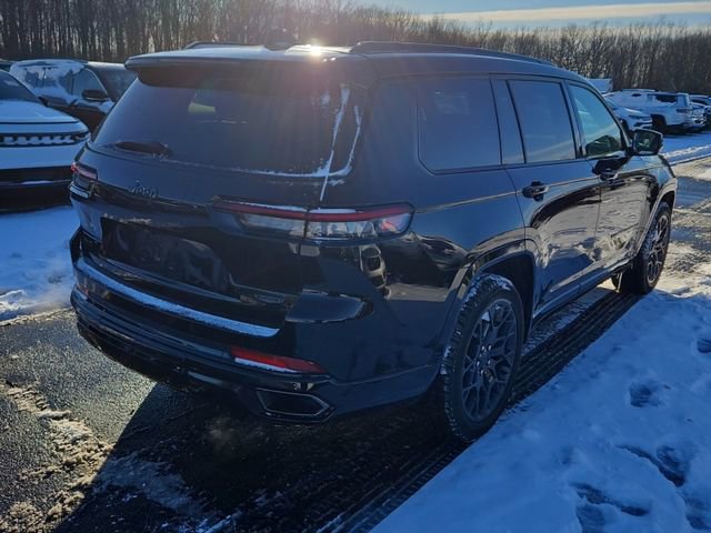 Used 2024 Jeep Grand Cherokee L Summit w/ High Altitude Package image 16