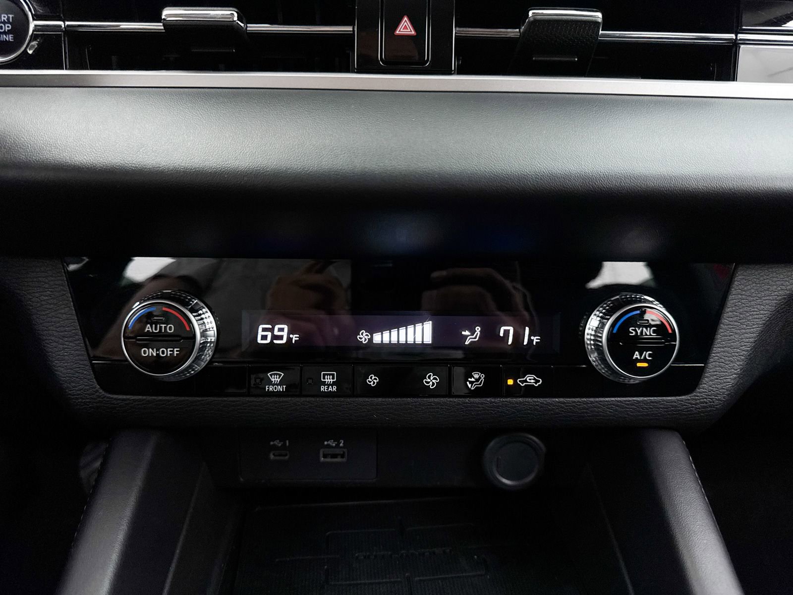 Used 2024 Mitsubishi Outlander ES image 23