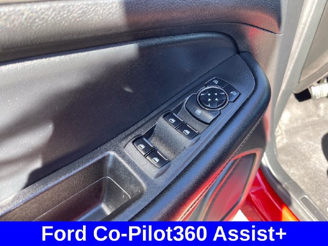 Used 2024 Ford Edge SEL w/ Convenience Package AWD/4WD image 11