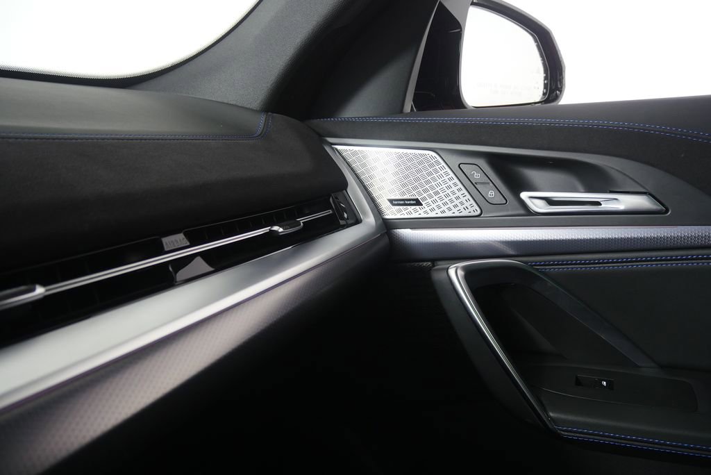 Certified 2024 BMW X2 M35i image 30