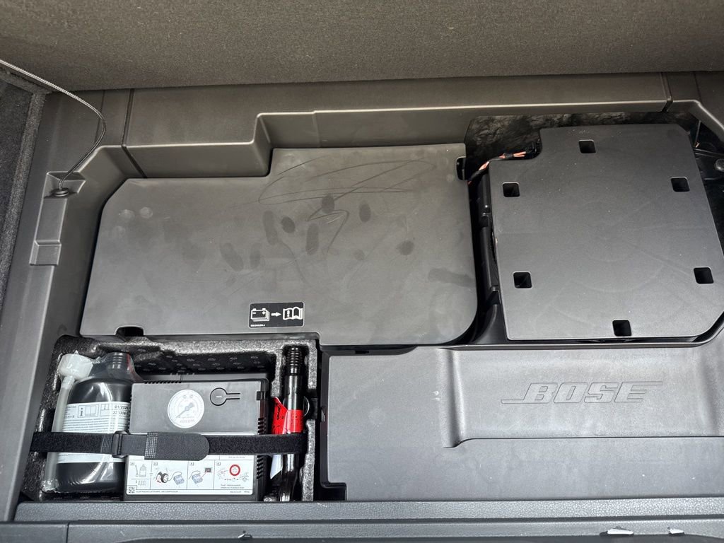 Used 2022 Porsche Panamera 4 Platinum Edition image 52