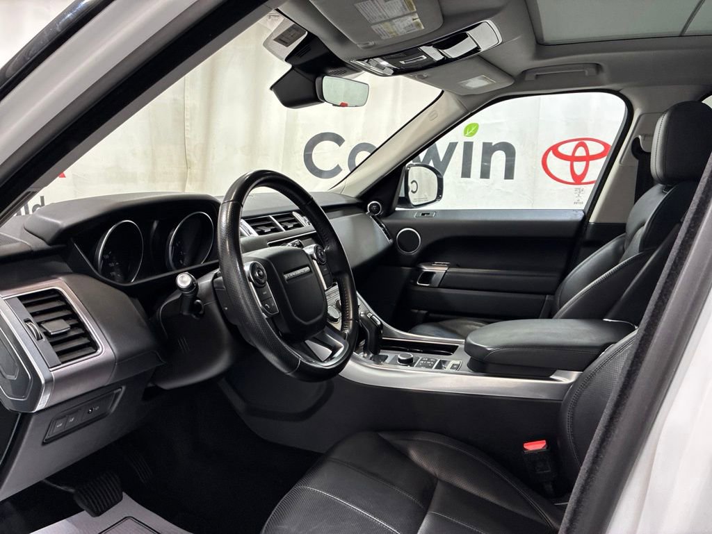 Used 2017 Land Rover Range Rover Sport HSE AWD/4WD image 25