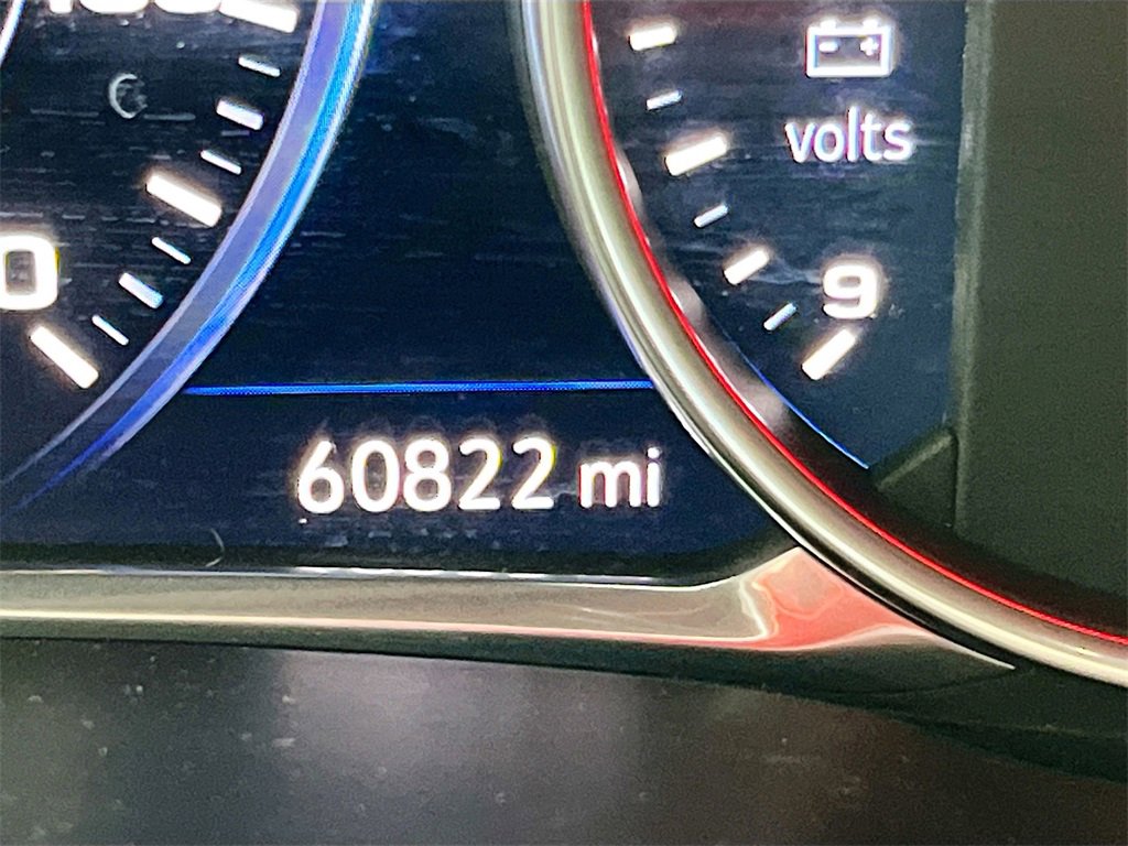 Used 2019 Chevrolet Blazer Premier image 12