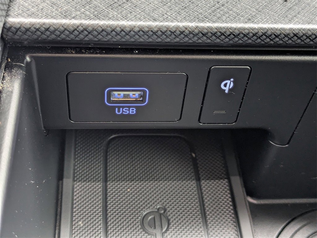 Used 2024 Hyundai Palisade Limited image 25