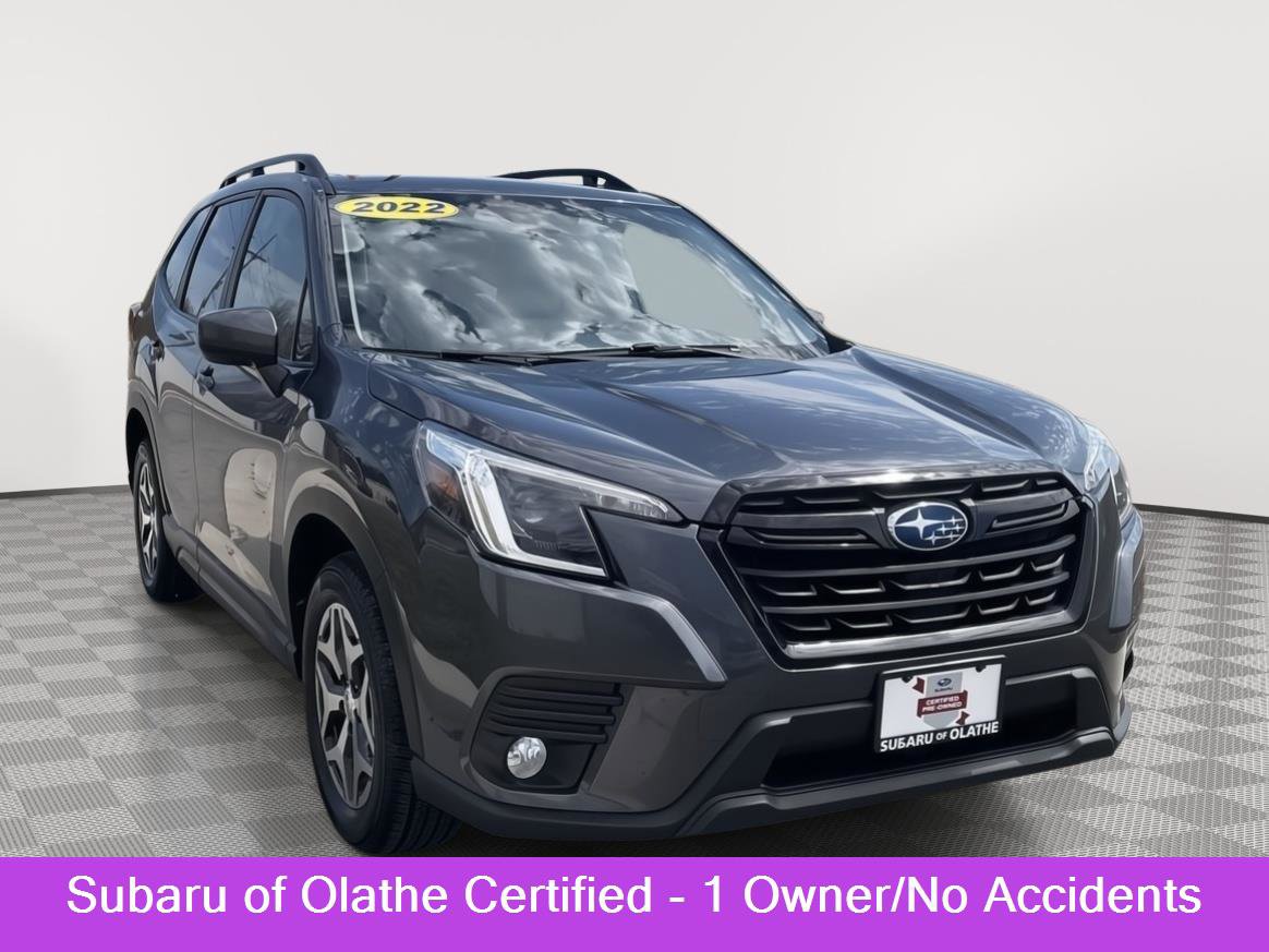 Used 2022 Subaru Forester Premium image 1