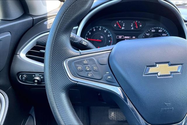 Used 2023 Chevrolet Malibu LT image 11