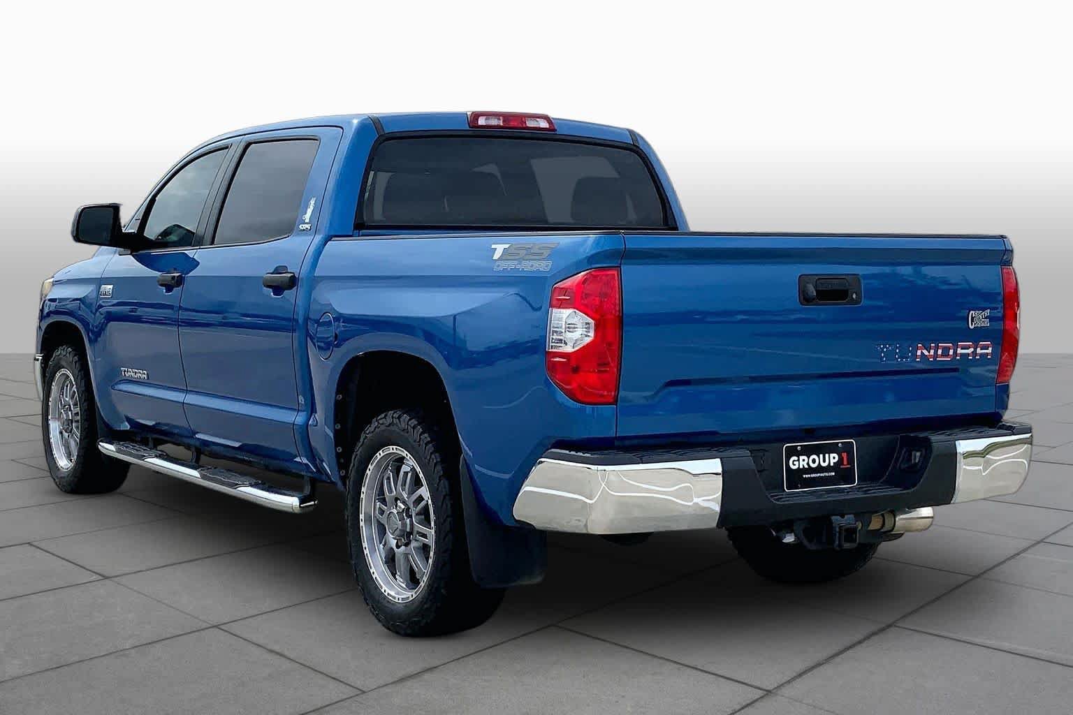 Used 2018 Toyota Tundra SR5 w/ SR5 Upgrade Package RWD image 12
