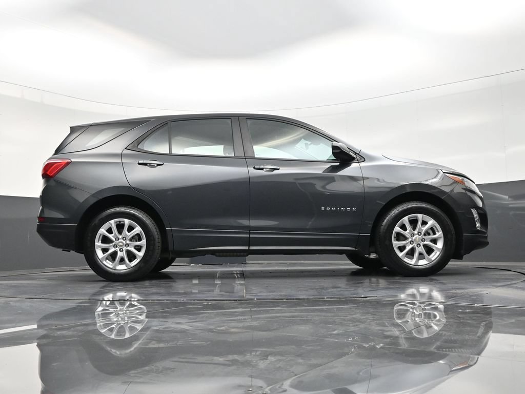 Used 2024 Chevrolet Equinox LS FWD image 24