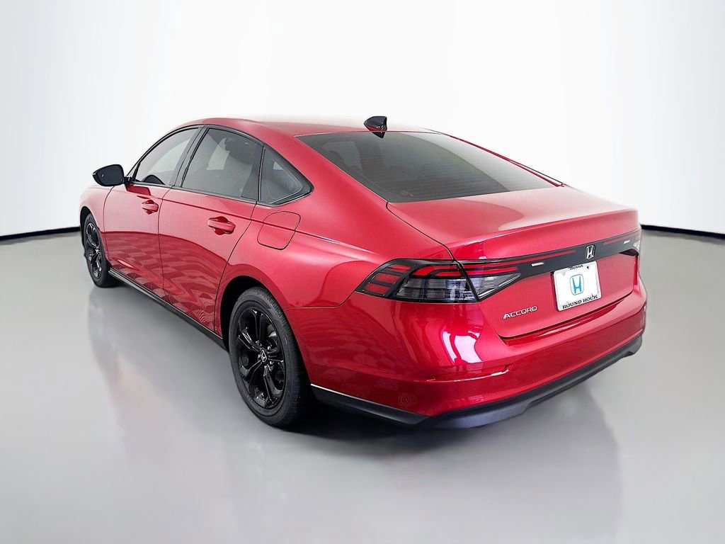 Certified 2025 Honda Accord SE image 7