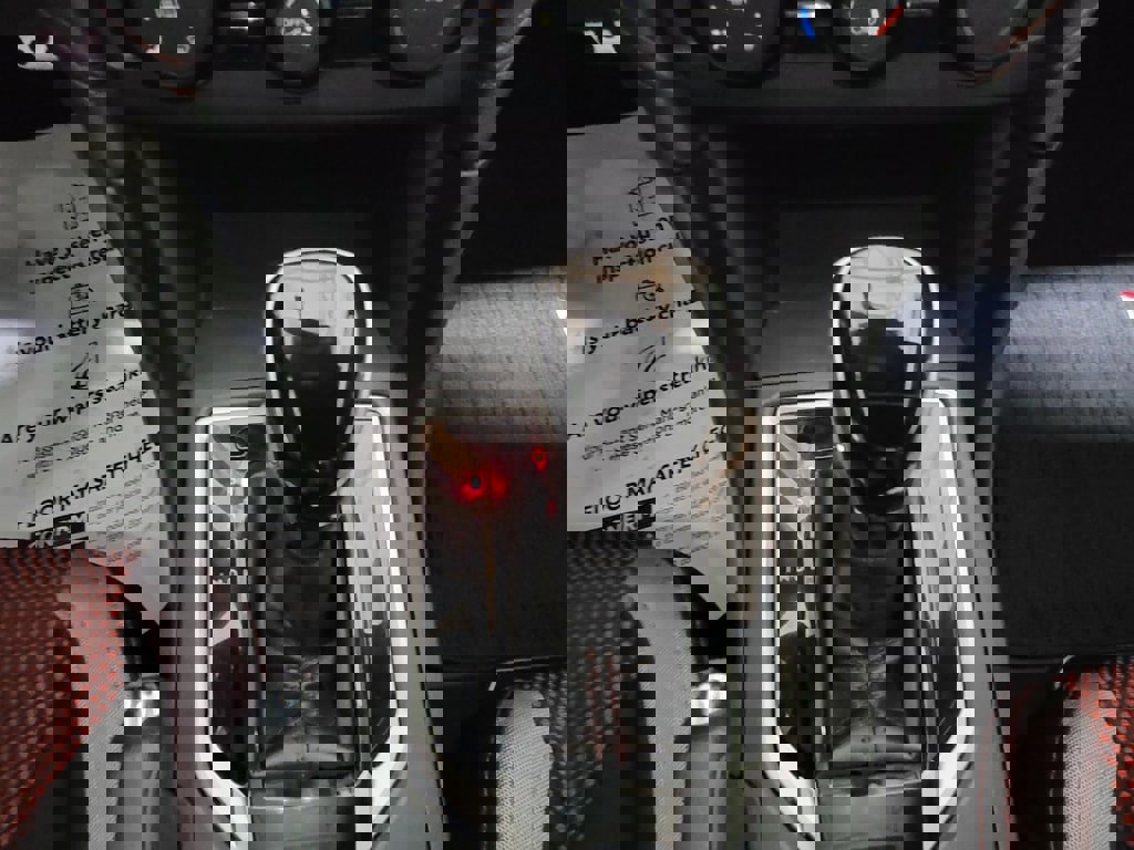 Used 2021 Subaru Impreza 2.0i Sport image 17