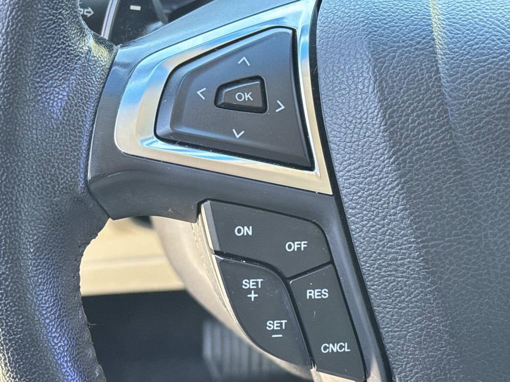 Used 2018 Ford Edge Titanium w/ Equipment Group 301A image 25