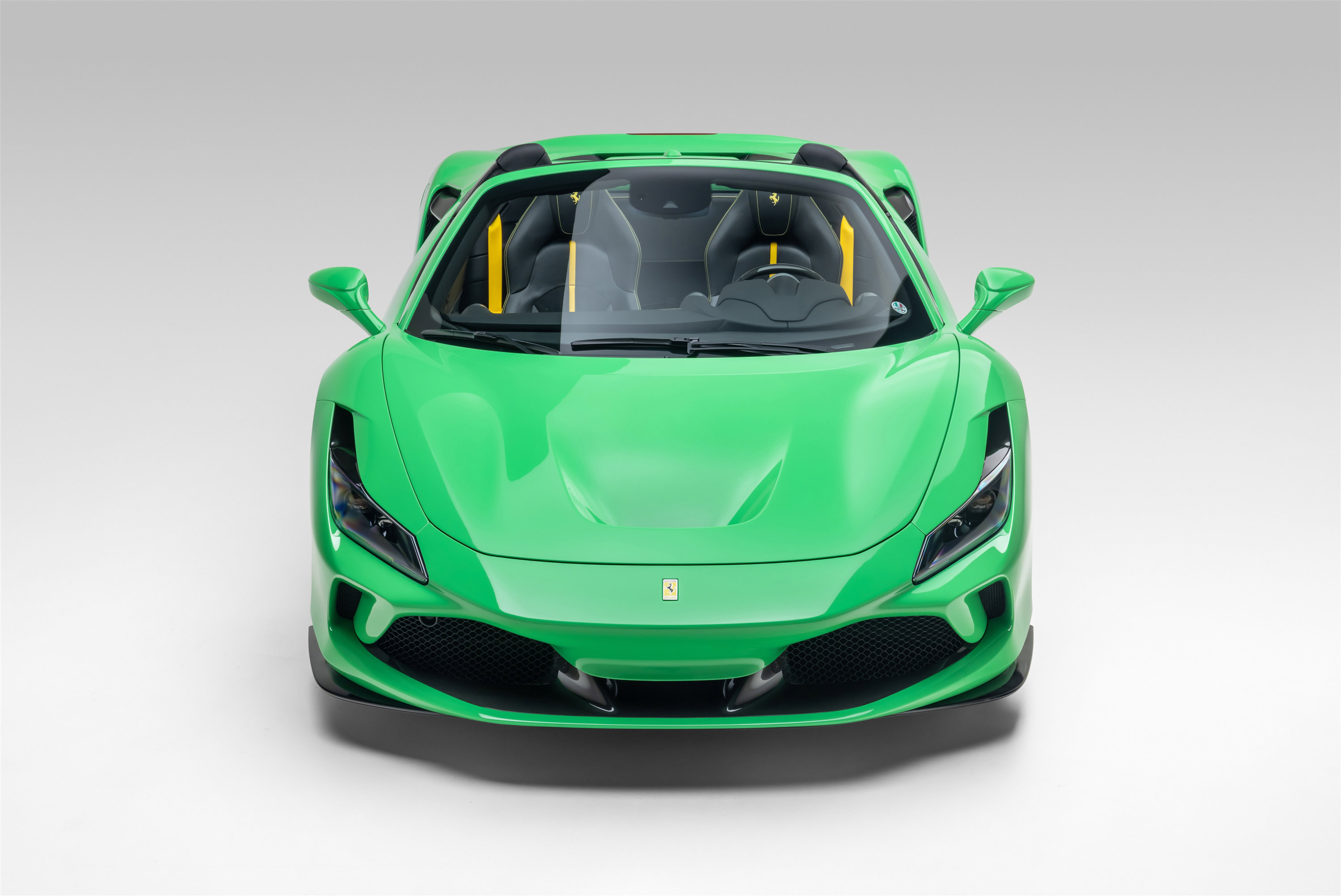 Certified 2023 Ferrari F8 Tributo RWD image 6