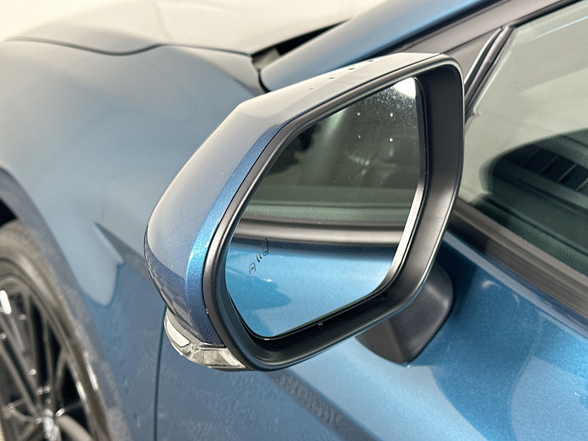 Used 2025 Toyota Camry SE image 16