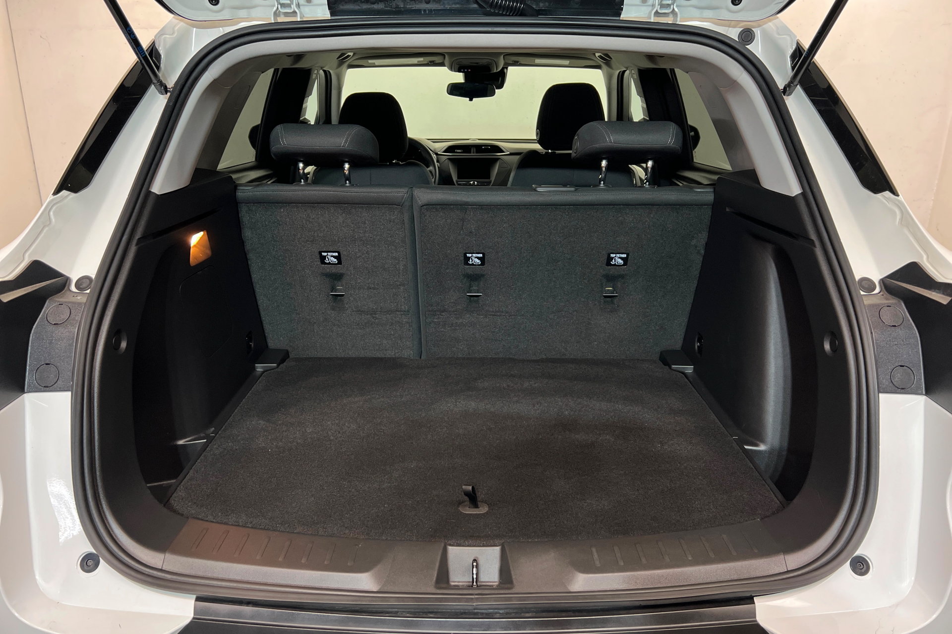 Used 2023 Chevrolet TrailBlazer LT FWD image 23
