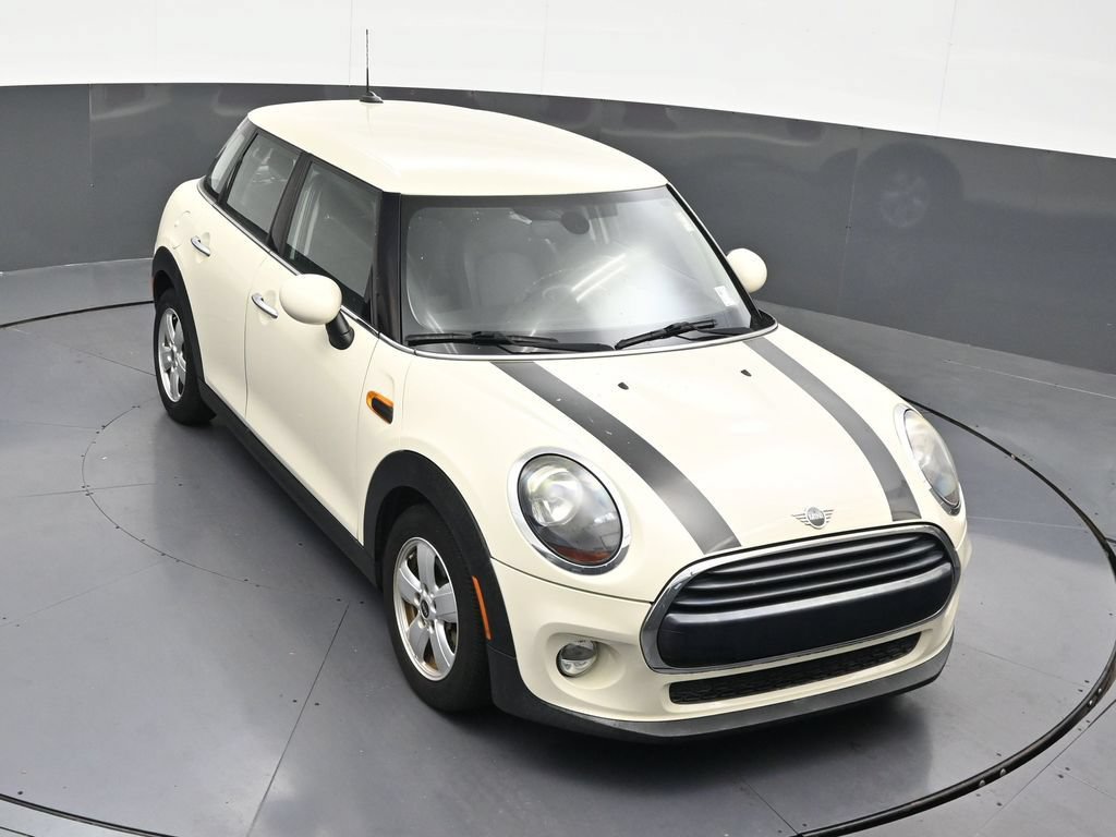 Used 2019 MINI Cooper 4-Door Hardtop w/ Signature Upholstery Package FWD image 22
