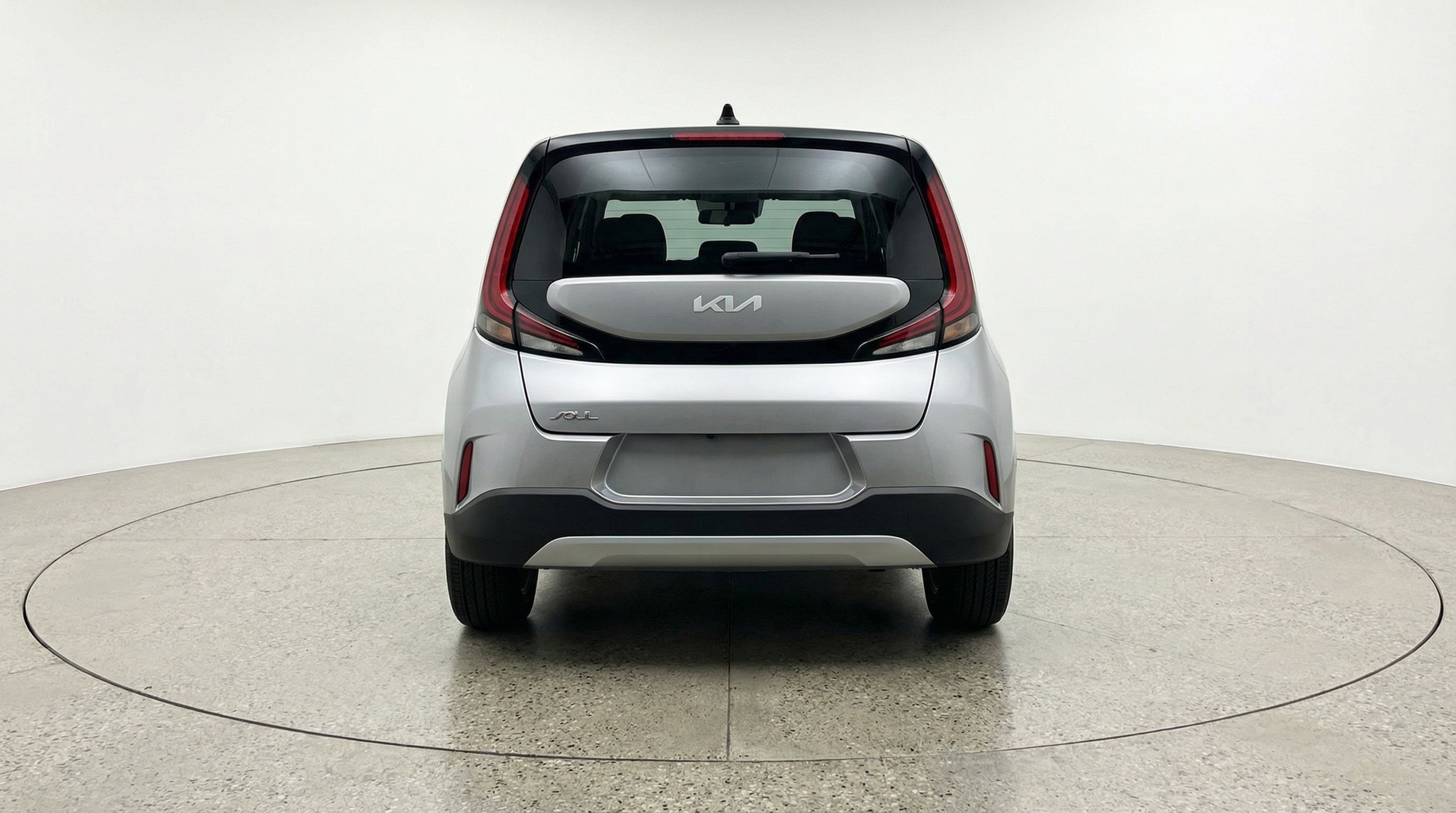 Used 2025 Kia Soul LX w/ LX Technology Package FWD image 7