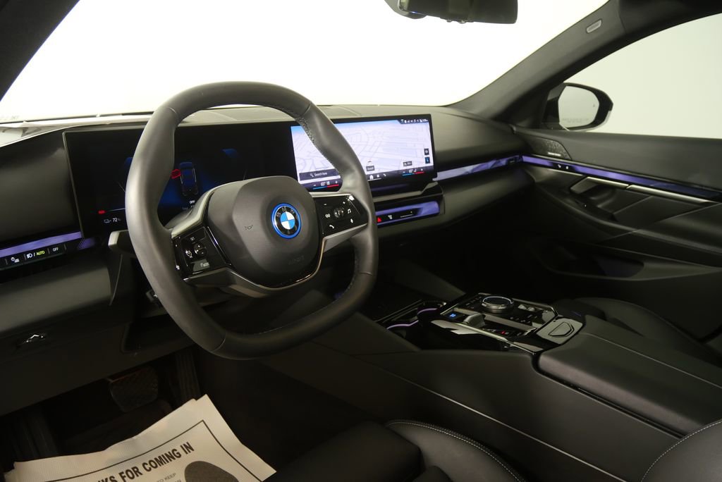 Certified 2024 BMW i5 eDrive40i w/ M Sport Package RWD image 12