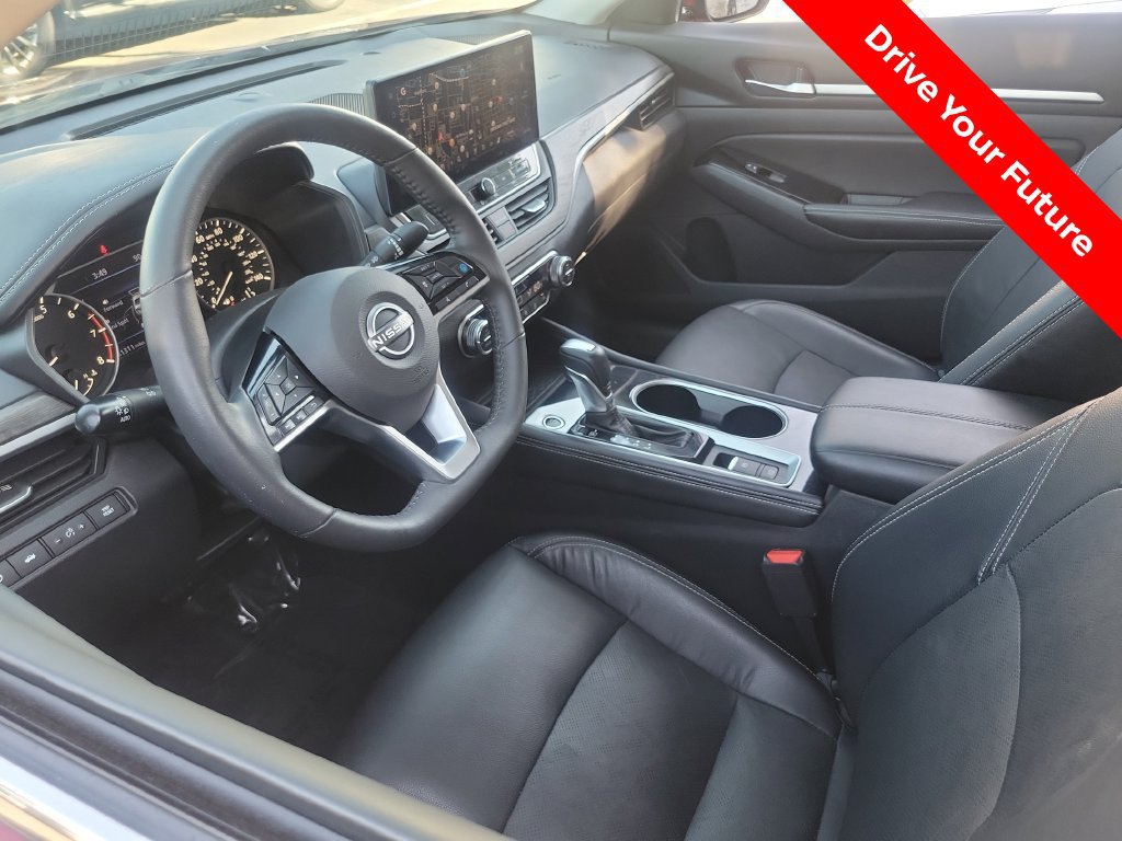 Certified 2024 Nissan Altima 2.5 SL FWD image 3
