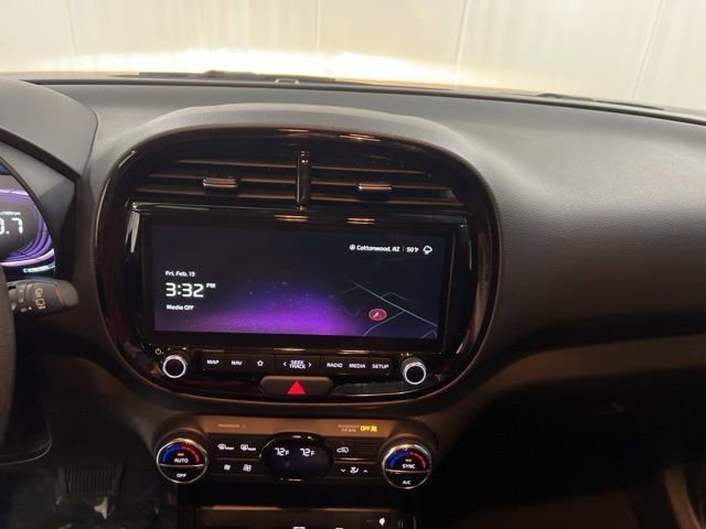 Used 2025 Kia Soul S image 15