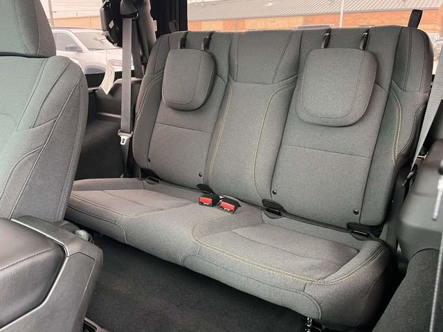 Used 2024 Jeep Wrangler Sport image 15