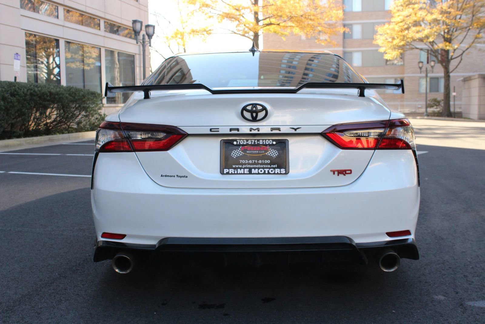 Used 2021 Toyota Camry TRD w/ TRD Package w/JBL Audio FWD image 9