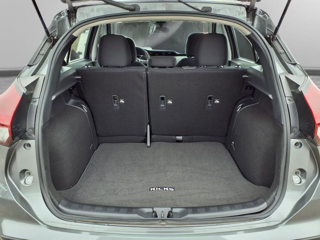 Used 2025 Nissan Kicks Play S FWD image 25