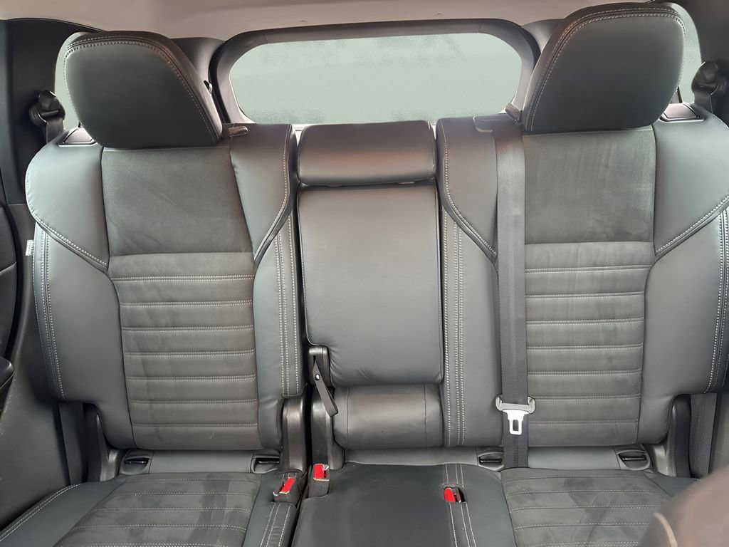 Used 2023 Mitsubishi Outlander SE image 11