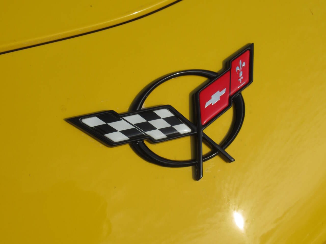 Used 2001 Chevrolet Corvette Convertible w/ Preferred Equipment Group2 image 4