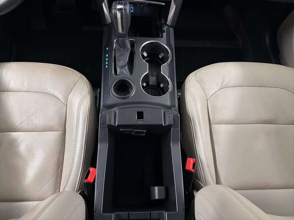 Used 2018 Ford Explorer Limited image 16
