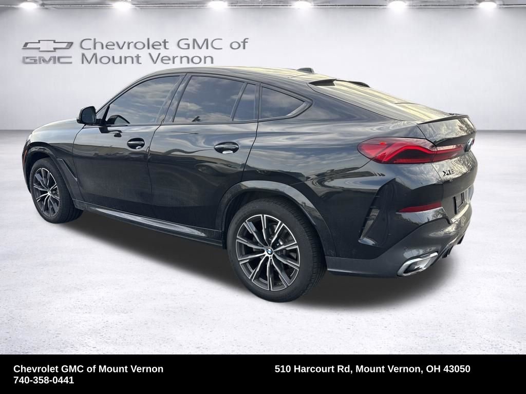 Used 2024 BMW X6 xDrive40i w/ Premium Package image 3