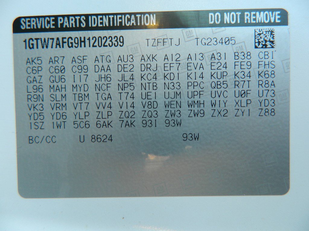 Used 2017 GMC Savana 2500 image 22