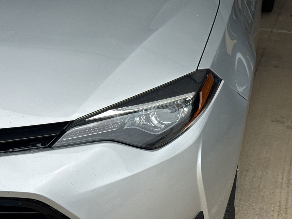 Used 2019 Toyota Corolla LE FWD image 4
