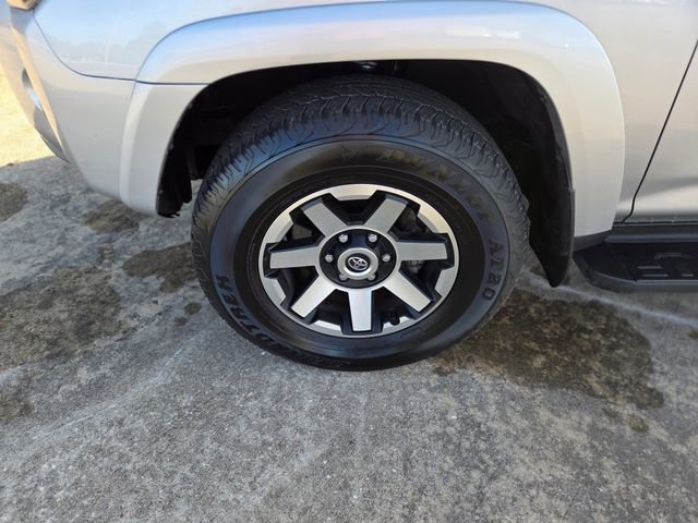 Used 2024 Toyota 4Runner TRD Off-Road image 11