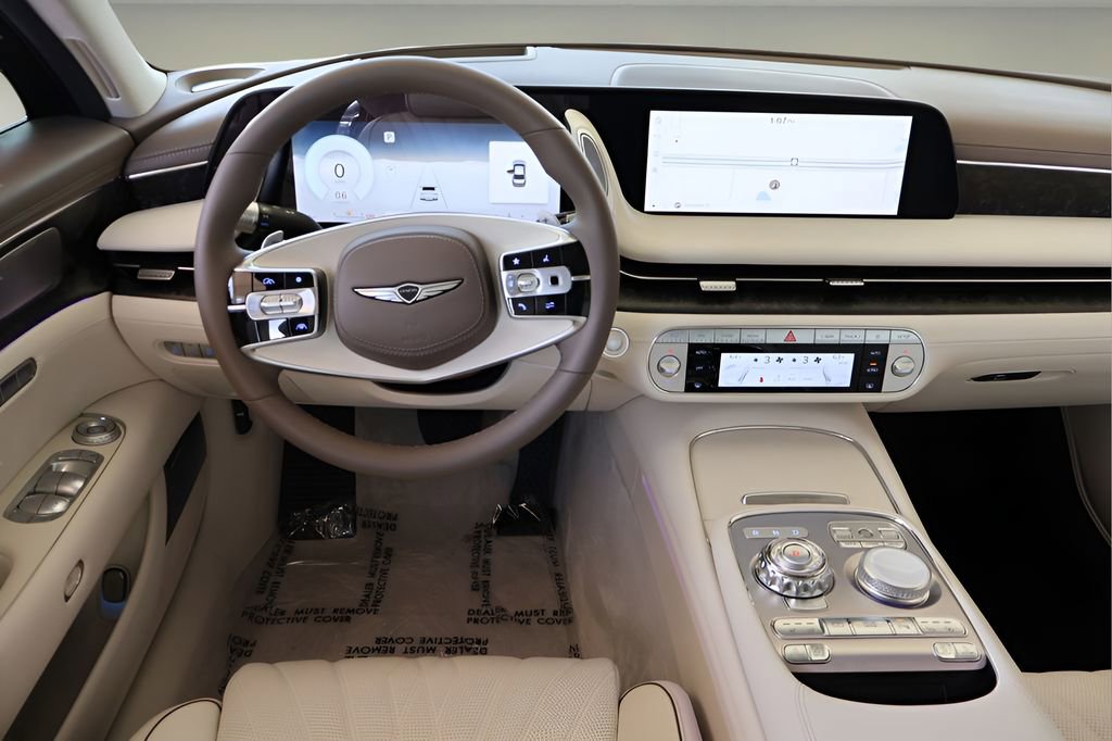 Used 2025 Genesis G90 3.5T AWD/4WD image 14