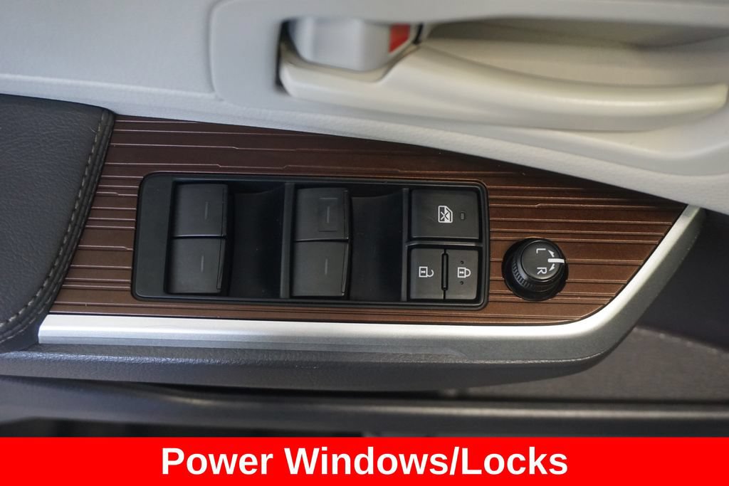 Certified 2021 Toyota Sienna LE FWD image 6